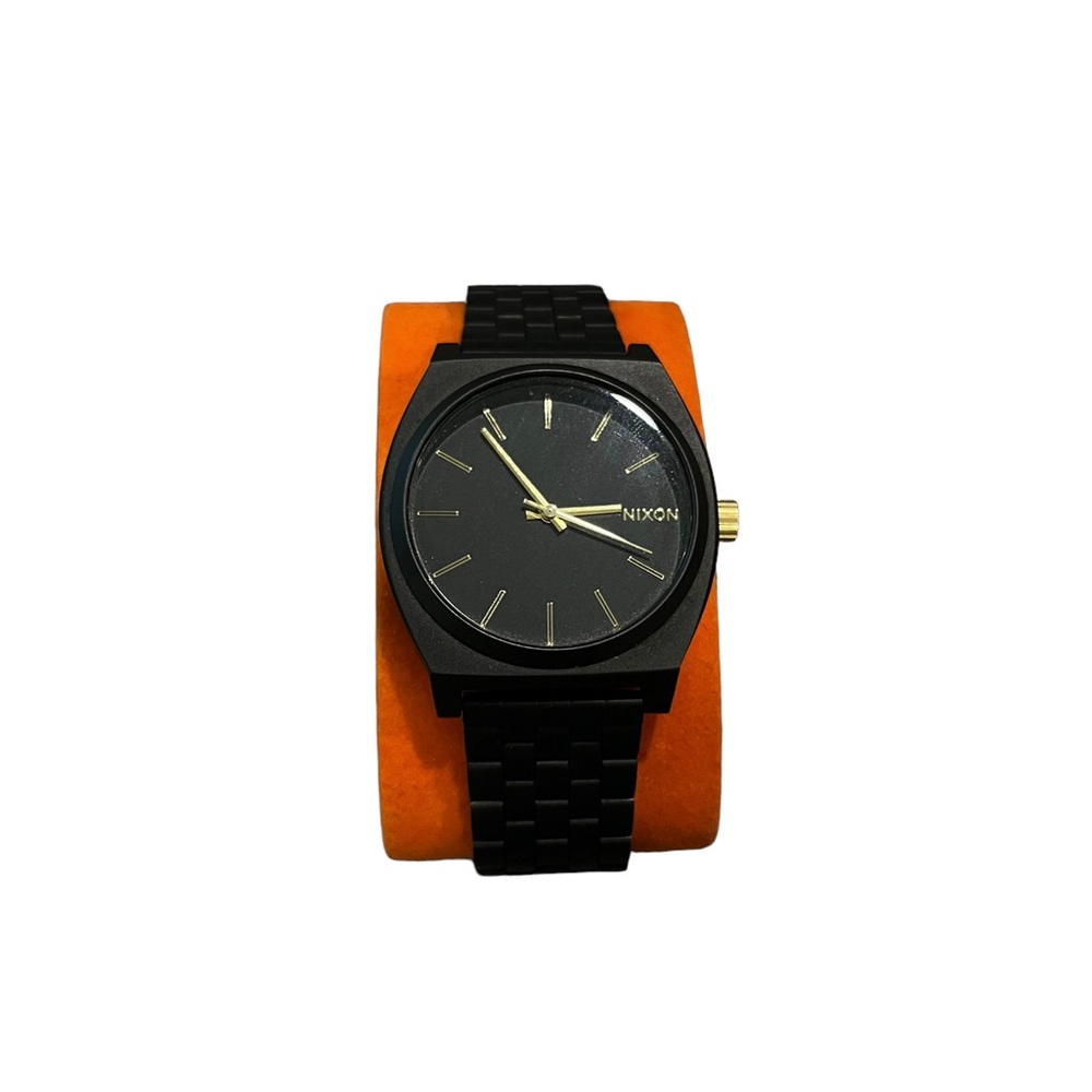 Mens Nixon Watch